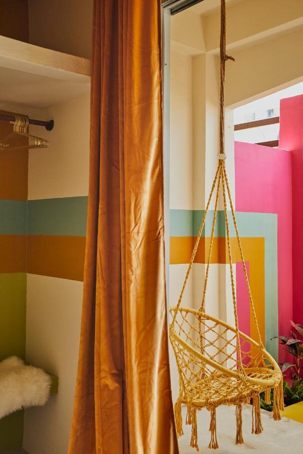 Mood Haus By Dw - 70'S Retro Stays San Juan Exterior photo