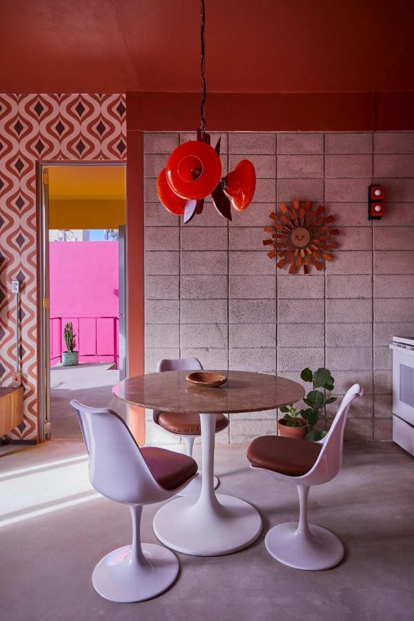 Mood Haus By Dw - 70'S Retro Stays San Juan Exterior photo